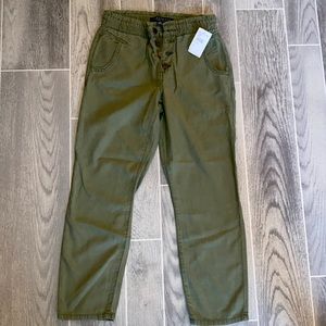 Women’s Straight leg pants